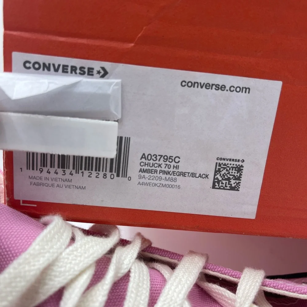 Converse Men’s A03795C CHUCK 70 HI AMBER PINK/EGRET/BLACK Pink High-Top Sneakers